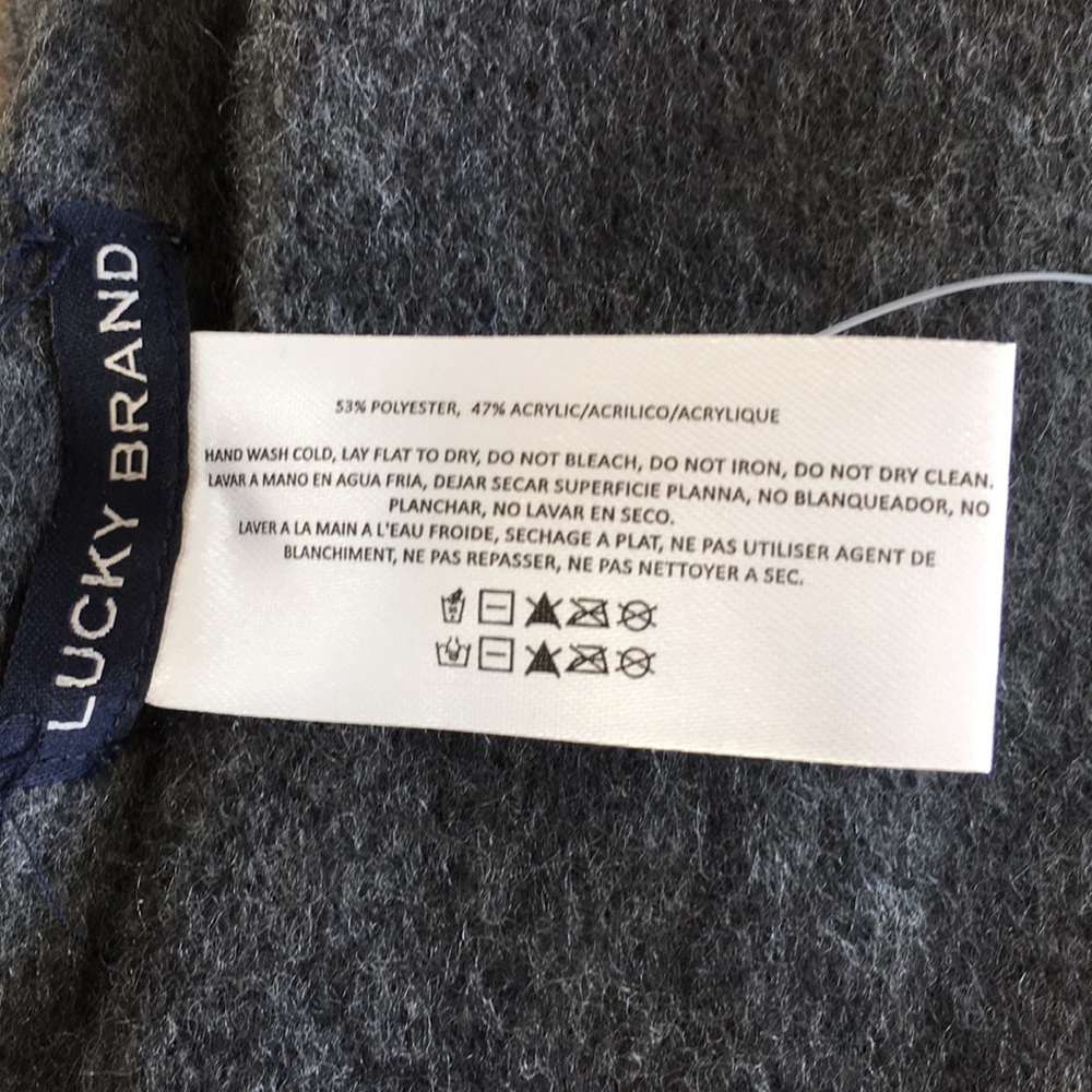NWT Lucky Brand scarf - Picture 4 of 4